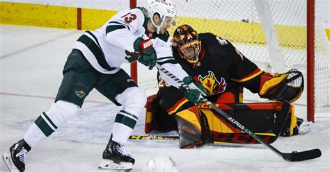 NHL parlay picks March 12: Back Flyers to cover, Wild to win.